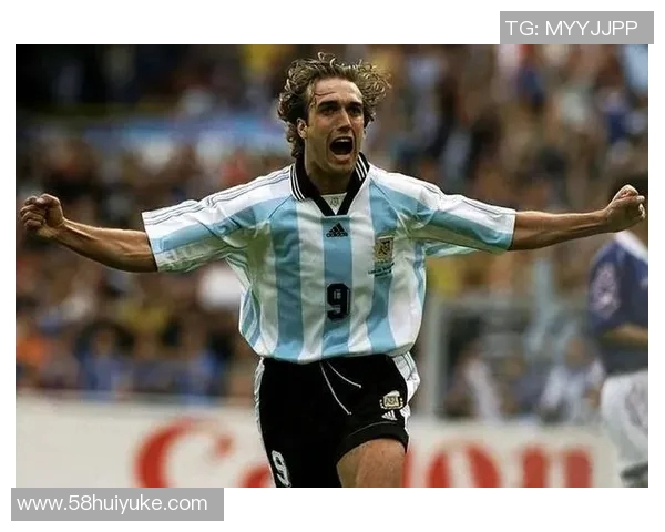 全球足球历史最强十大球星盘点 谁才是真正的足坛传奇