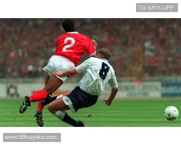 当现代球星意外穿越古代用足球改变王朝命运的传奇故事